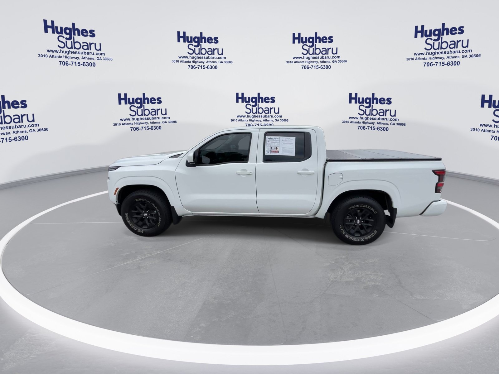 Used 2024 Glacier White Nissan SV image 7