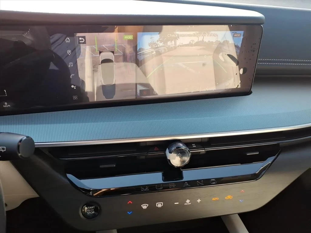2025 Nissan Murano SL - Photo 12