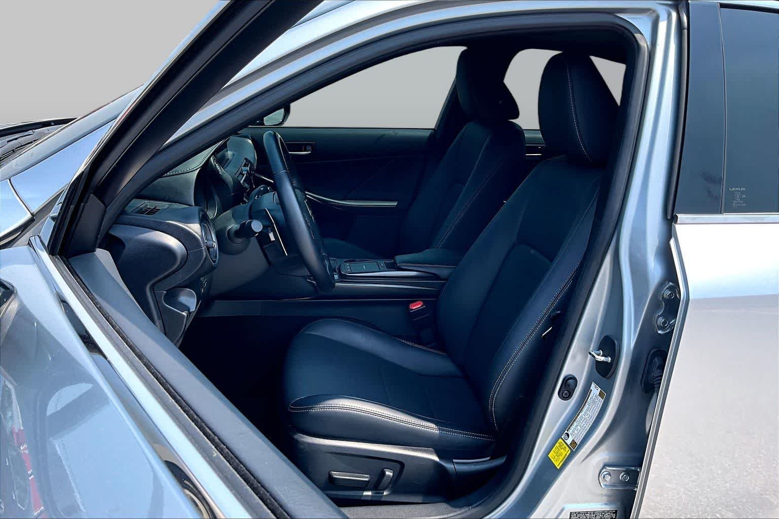 Used 2024 Iridium Lexus F SPORT Design image 8