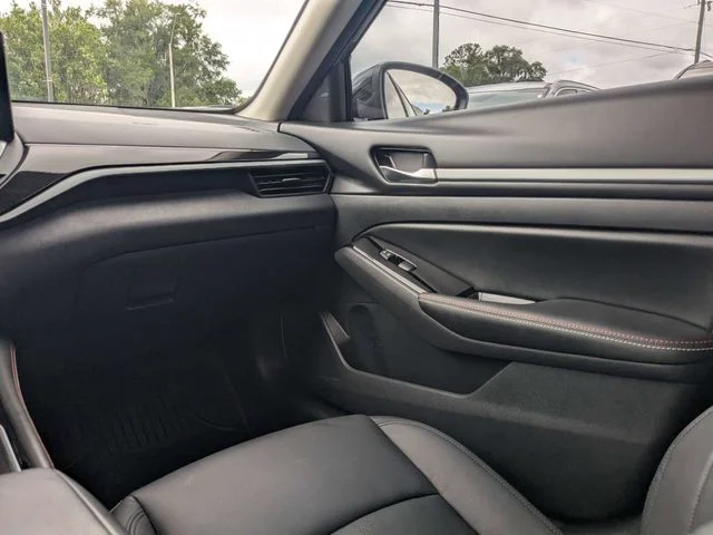 2024 Nissan Altima SR - Photo 15