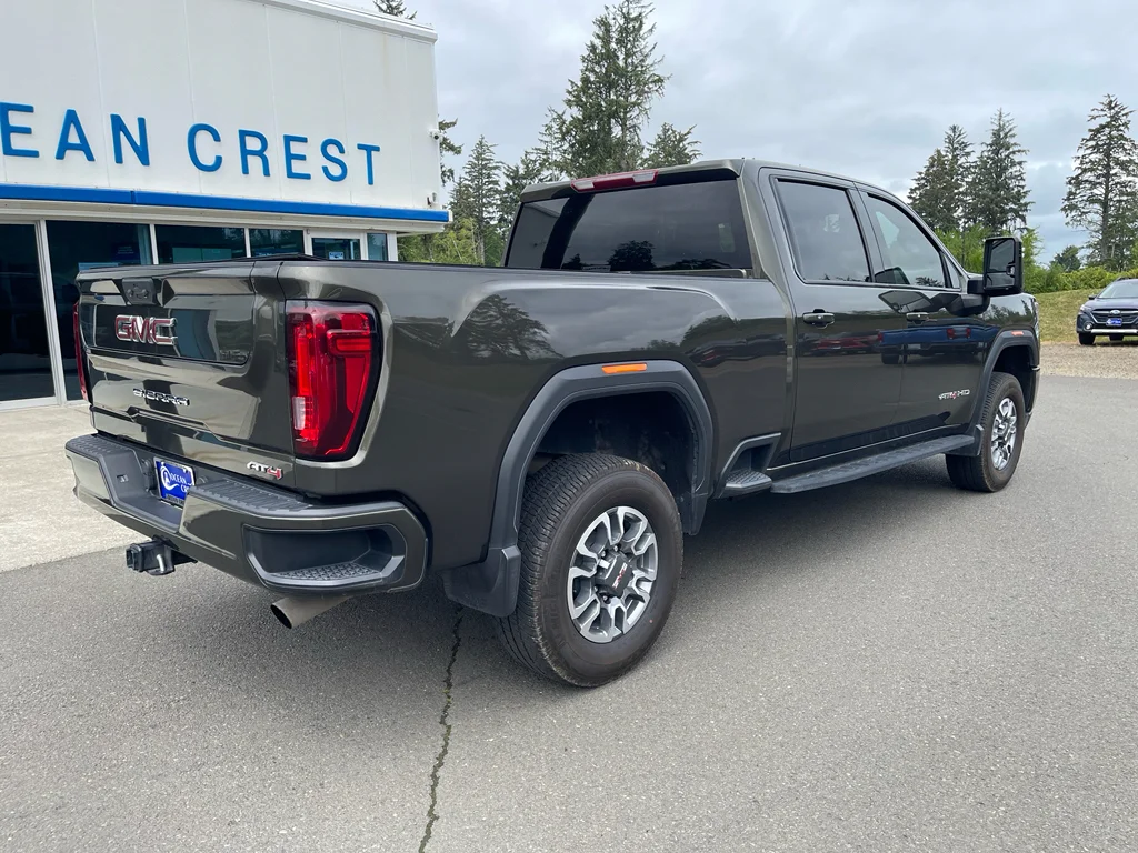 2022 GMC Sierra 2500HD AT4 - Photo 11