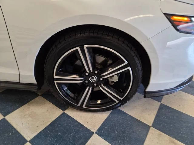 Used 2023 White Honda Sport image 9