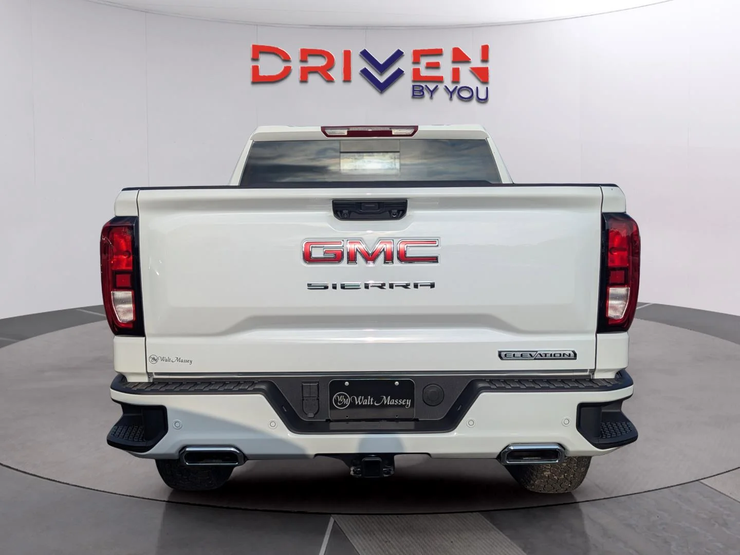 New 2026 Summit White GMC Elevation image 6