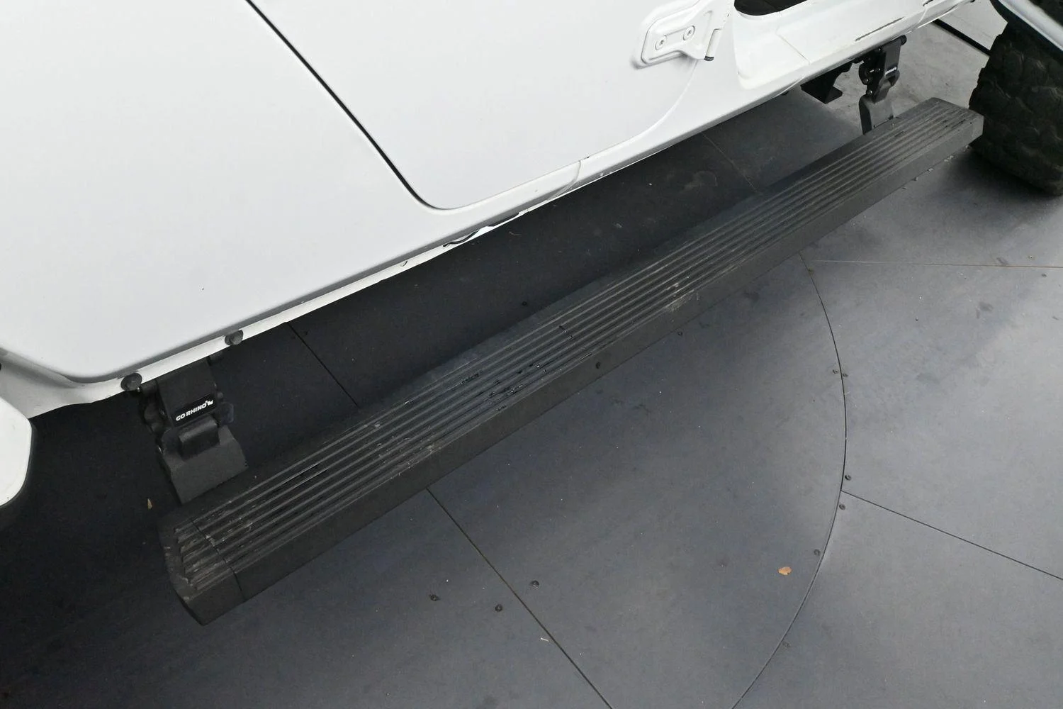 Used 2021  Jeep Rubicon image 9