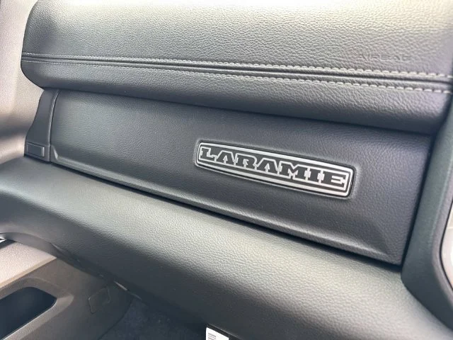 New 2027 Granite Crystal Metallic Clear-Coat Exterior Paint RAM Laramie image 38