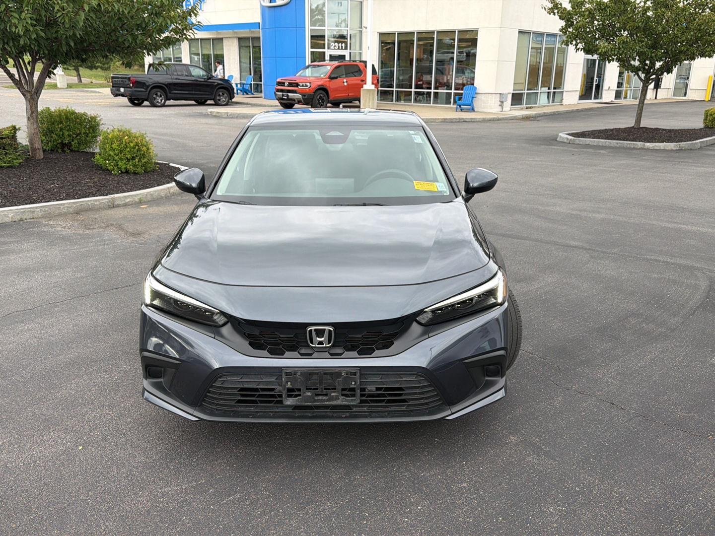 Used 2024 Meteorite Gray Metallic Honda LX image 2