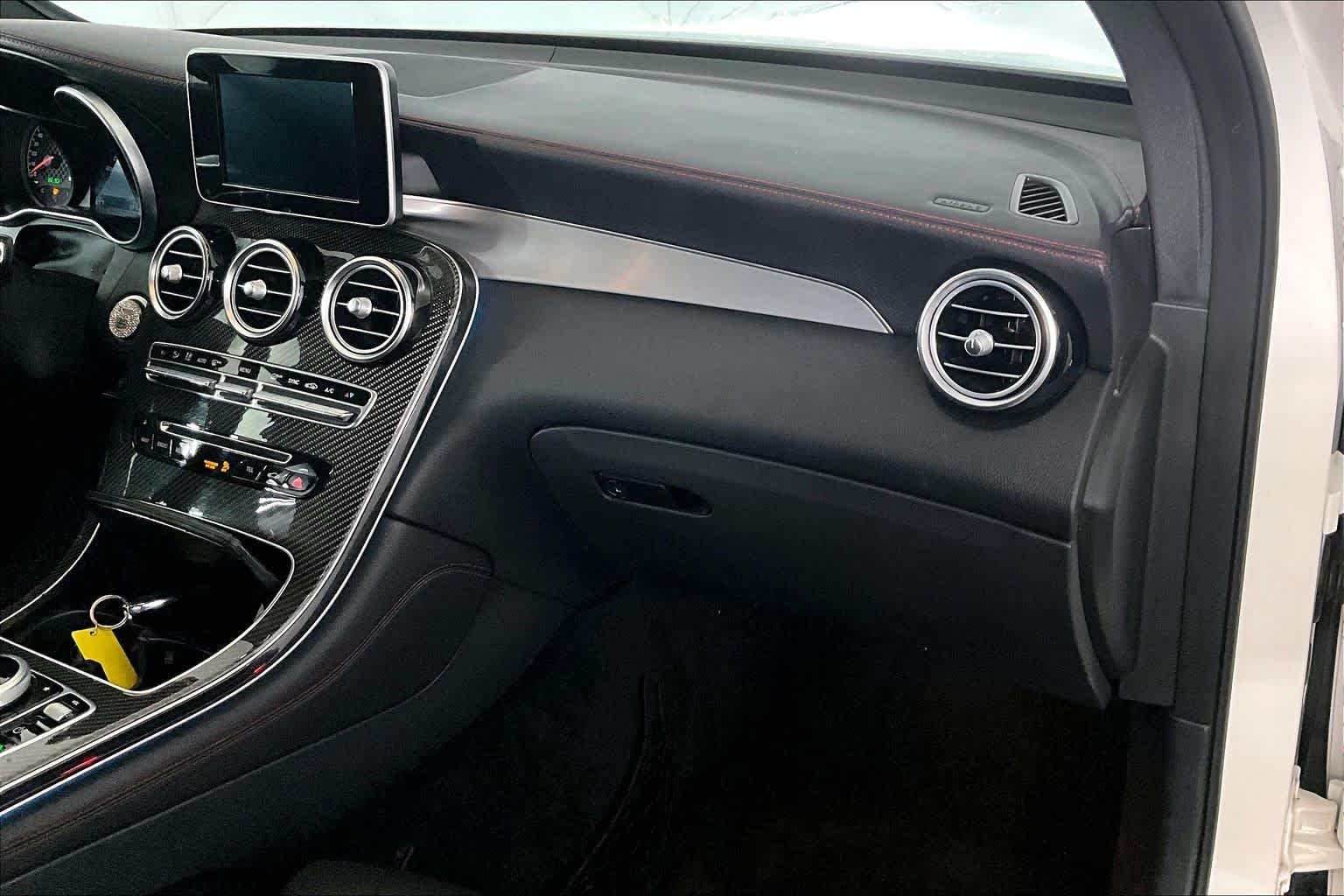 Used 2017 designo Diamond White Metallic Mercedes-Benz AMG® GLC 43 image 19