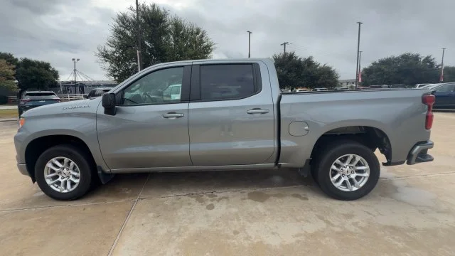 2026 Chevrolet Silverado 1500 RST - Photo 5