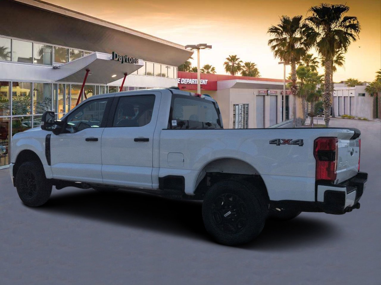 Used 2024 Oxford White Ford XL image 5