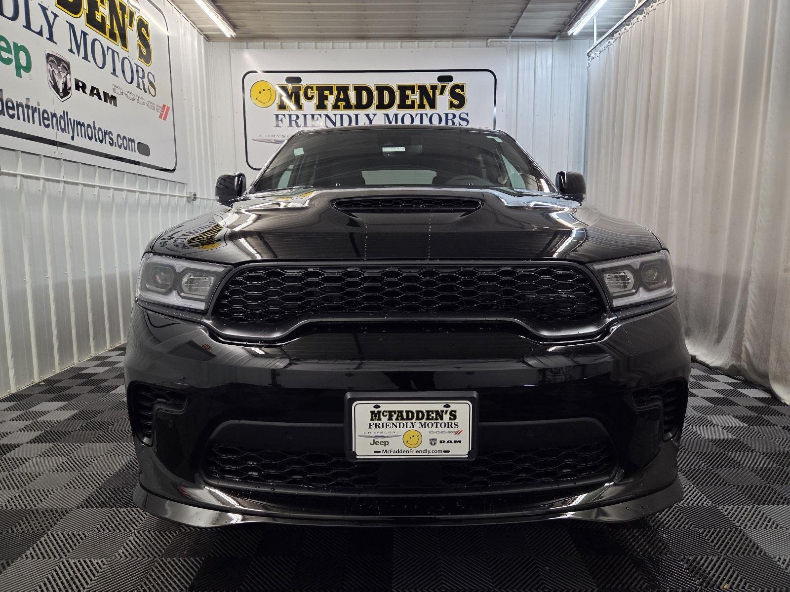 New 2026 Diamond Black Clear-Coat Exterior Paint Dodge GT Plus HEMI V8 image 7