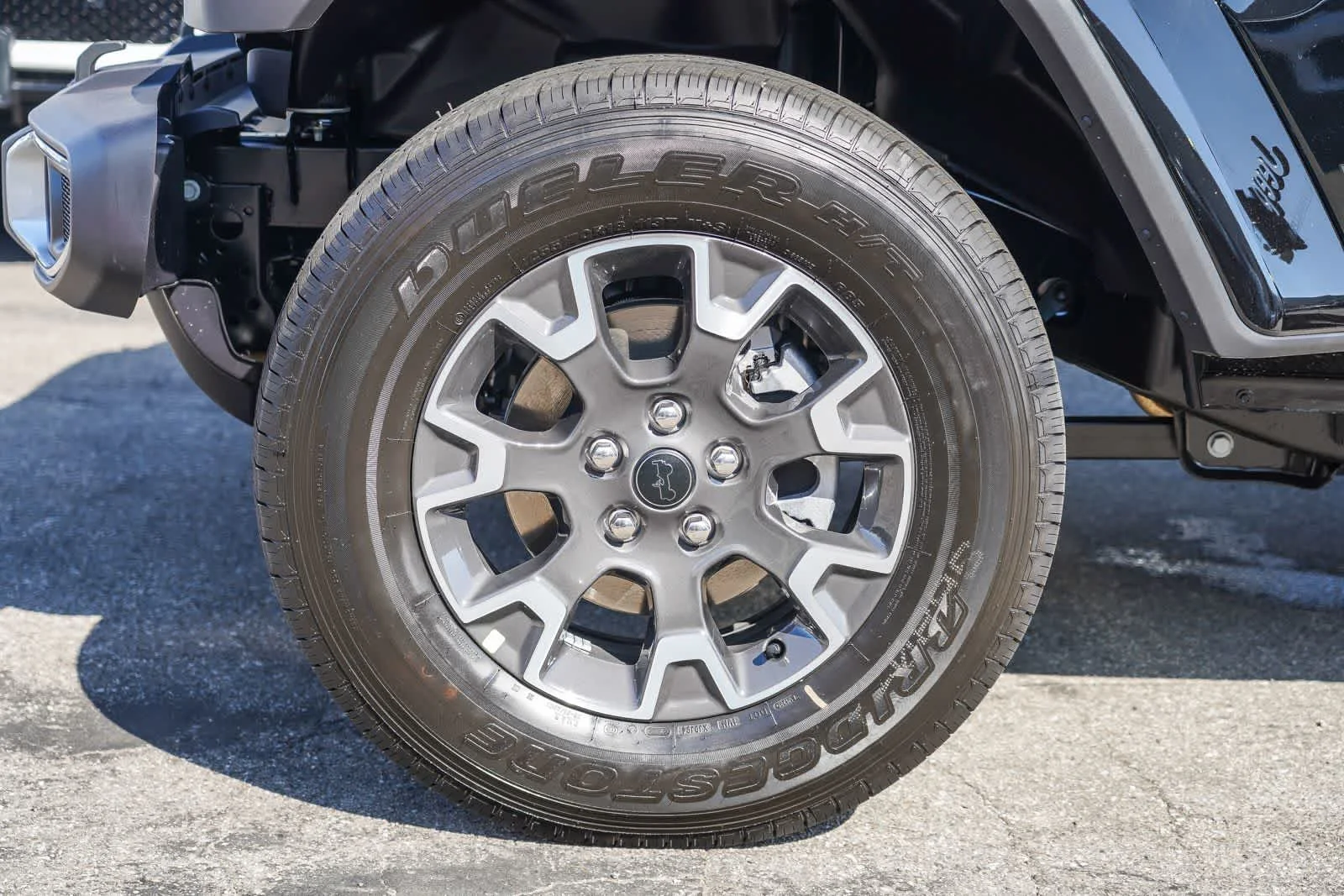 2025 Jeep Wrangler 4-Door Sahara - Photo 10