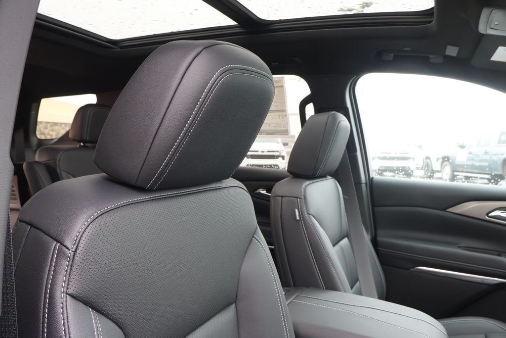 2026 Chevrolet Traverse LT - Photo 44