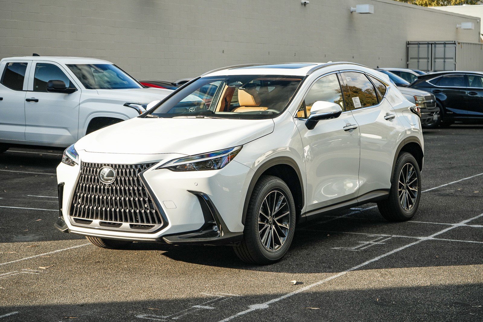 New 2026 Ultra White Lexus NX 450h+ PREMIUM AWD image 3