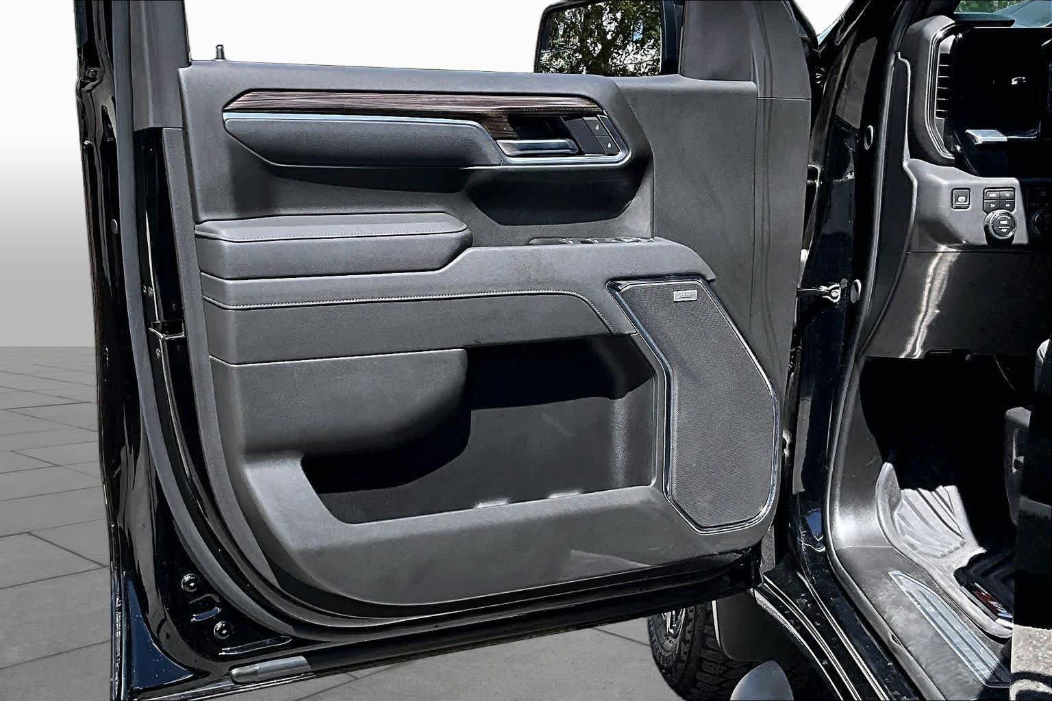 Used 2025 Black Chevrolet LT Trail Boss image 51