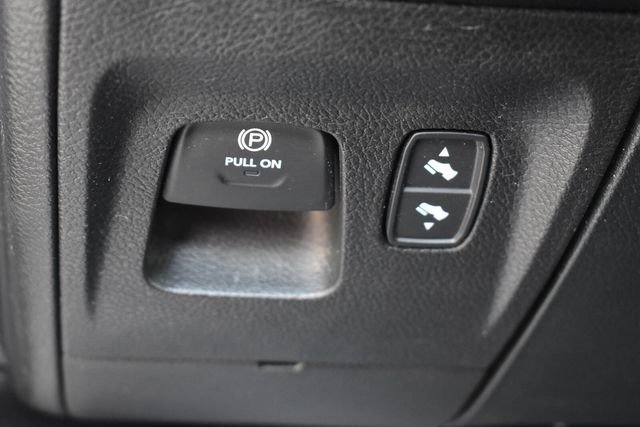 Used 2021 Red Ram Laramie image 28