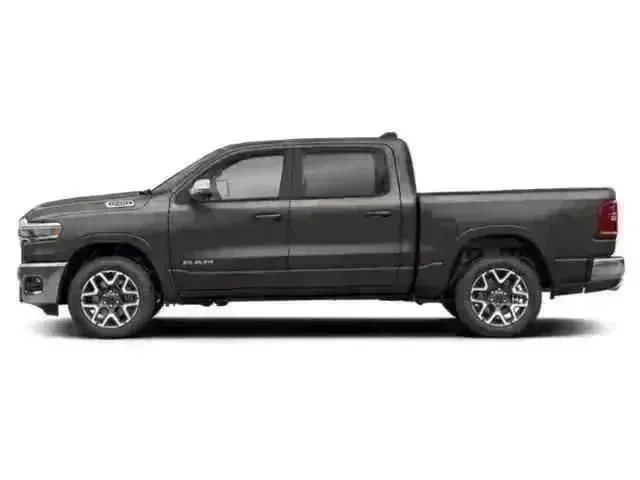 New 2026 Diamond Black Crystal Pearl-Coat Exterior Paint RAM Laramie Night Edition image 14