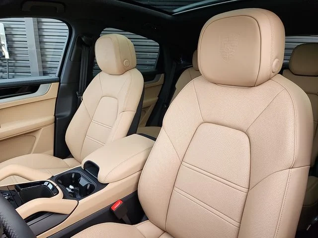 2026 Porsche Cayenne Coup Base - Photo 5