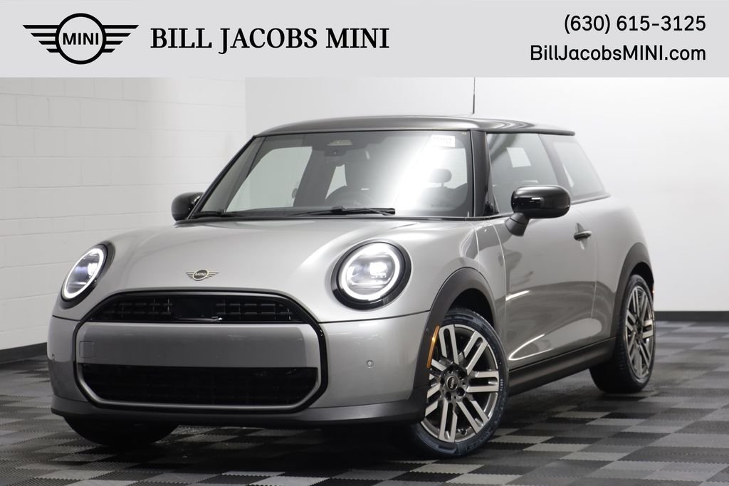 2026 MINI Hardtop's photo