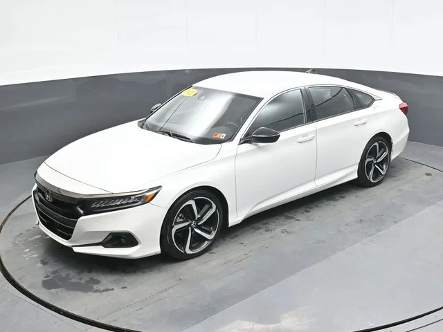 Used 2022 White Honda Sport image 13