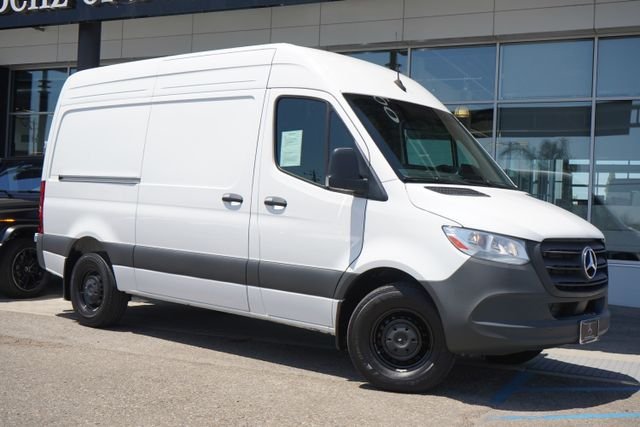 2025 Mercedes-Benz Sprinter 2500 Cargo 144 WB
