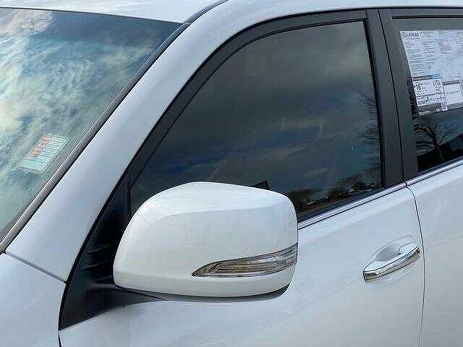 Used 2021 Starfire Pearl Lexus GX 460 Premium image 9