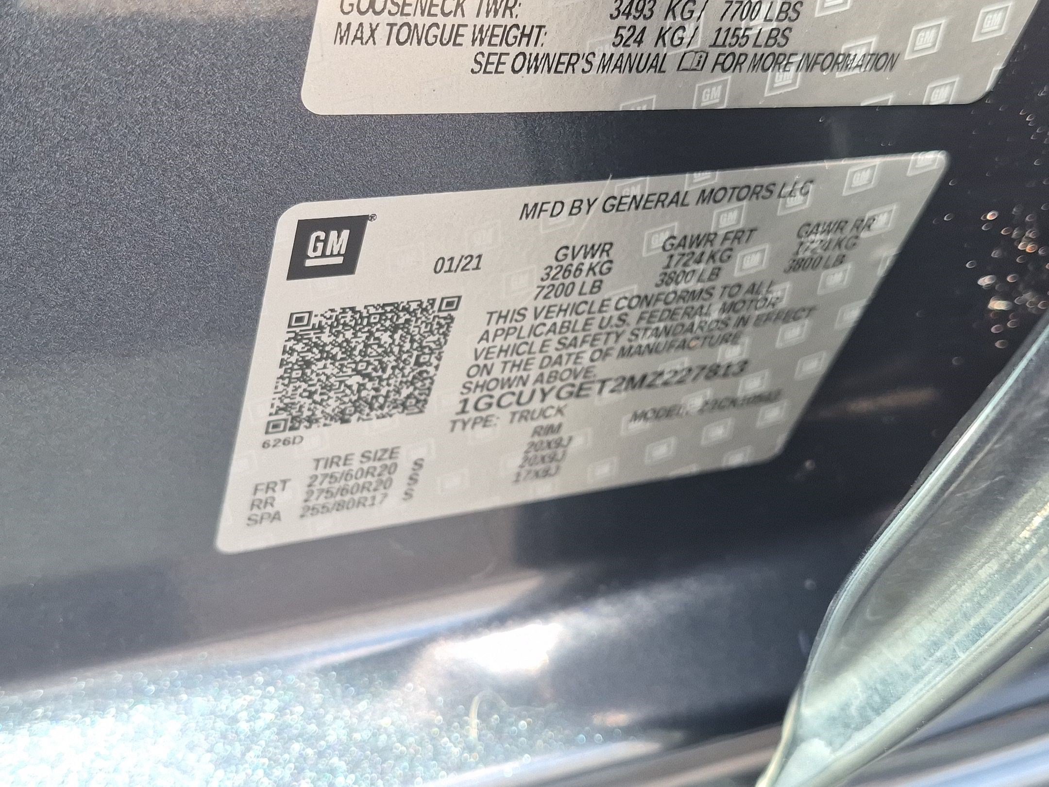 Used 2021 SHADOW GRAY METALLIC Chevrolet LTZ image 33