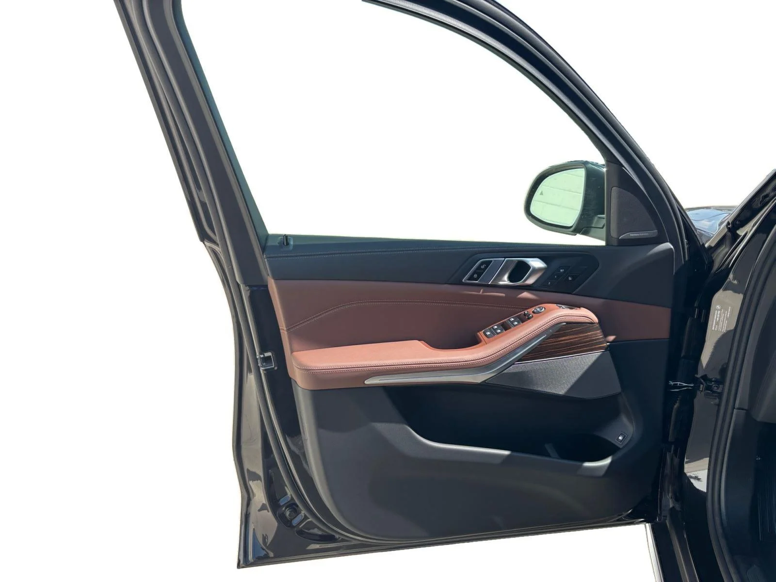 New 2026 Black Sapphire Metallic BMW xDrive50e image 19
