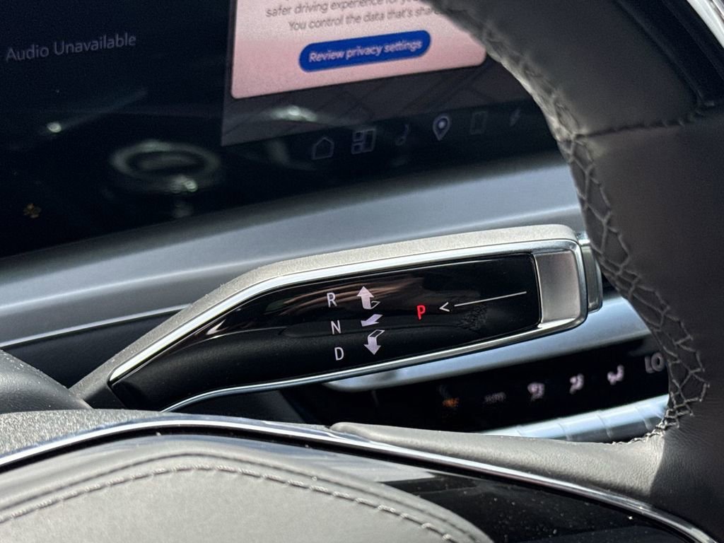 2026 Cadillac LYRIQ V Premium - Photo 19