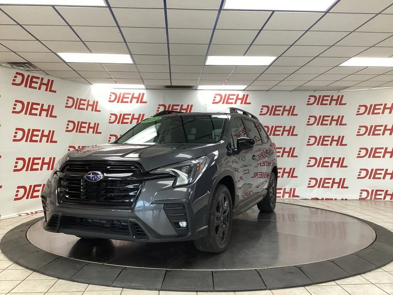 Used 2024 Gray Subaru Onyx Edition image 3
