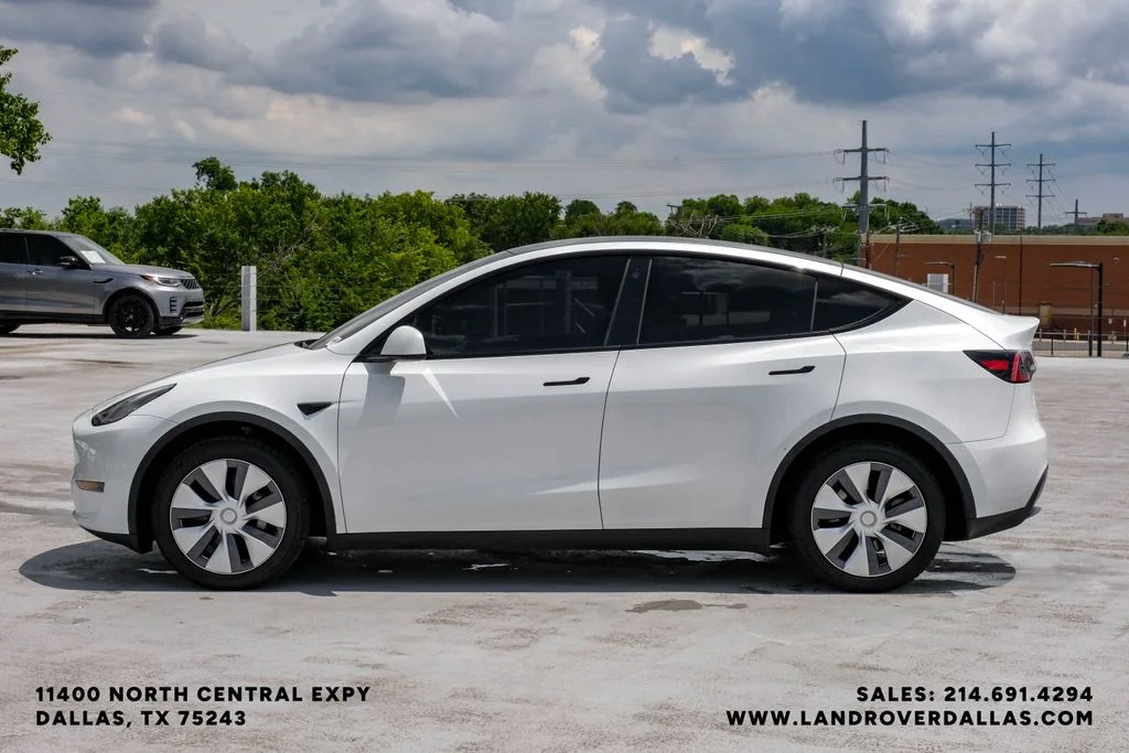 Used 2023 White Tesla Long Range image 10