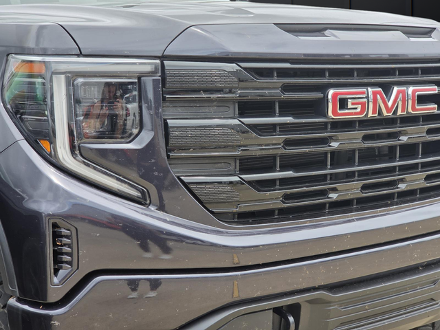 Used 2024 Silver GMC Elevation image 5