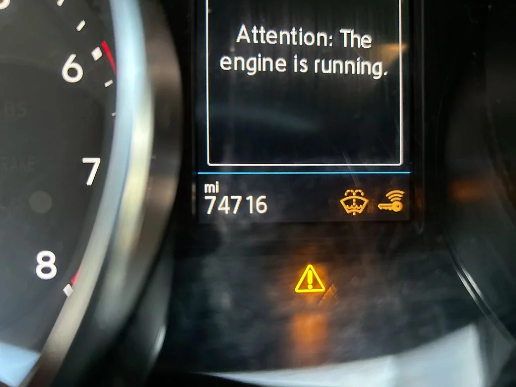 Used 2018 White Volkswagen 2.0T SE image 17