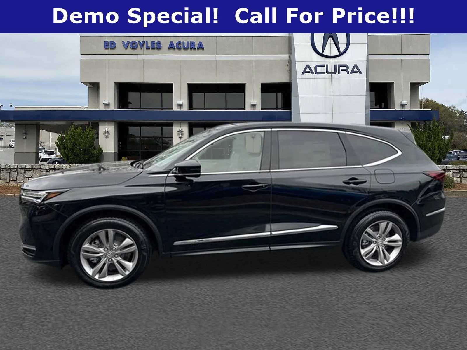 Used 2026 Majestic Black Pearl Acura SH-AWD image 36