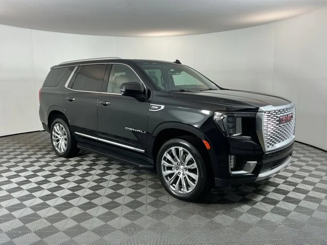 Used 2022 Black GMC Denali image 3