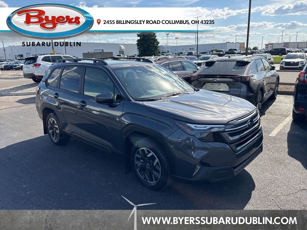 2025 Subaru Forester Premium's photo
