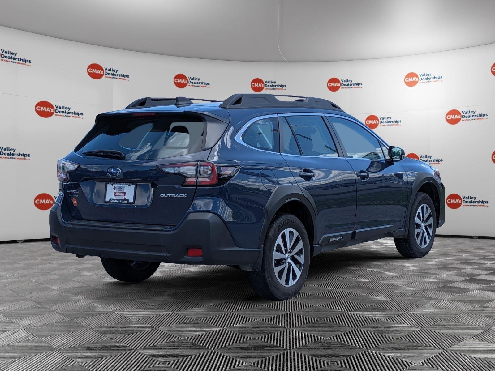 Used 2025 Cosmic Blue Pearl Subaru BASE image 5