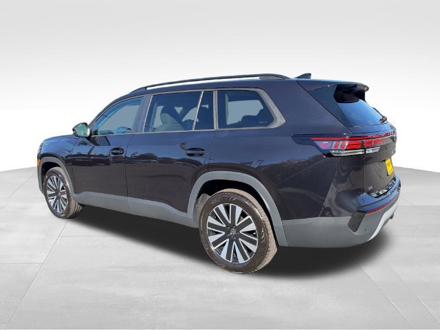 New 2027 Deep Black Pearl Volkswagen SE w/Technology image 5