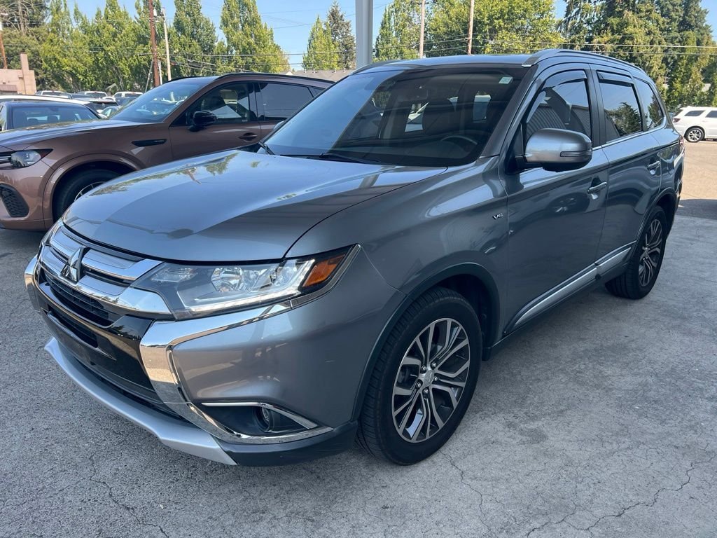 Used 2017 Mercury Gray Metallic Mitsubishi GT image 2