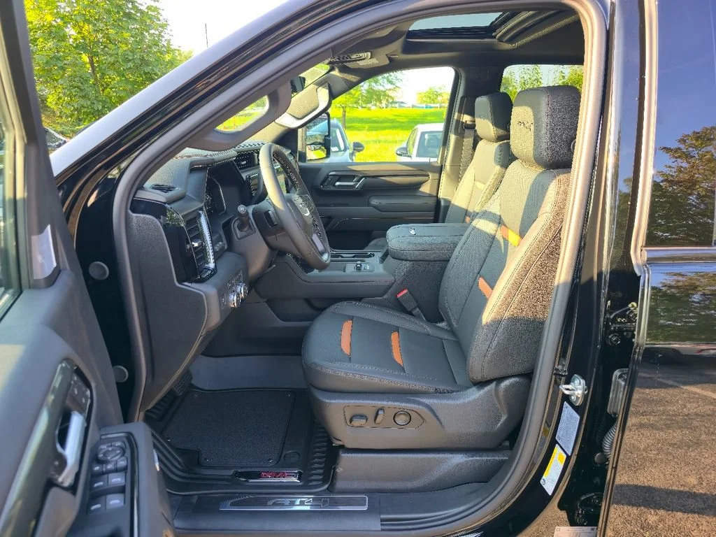 New 2026 Onyx Black GMC AT4 image 23