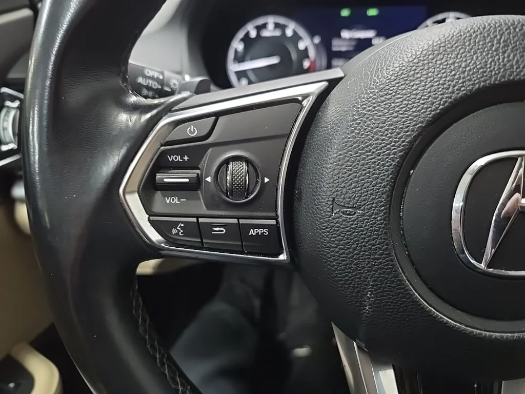 Used 2019 White Acura Technology Package image 20