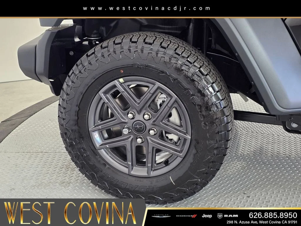 New 2025 Black Clear-Coat Exterior Paint Jeep Sport S image 9