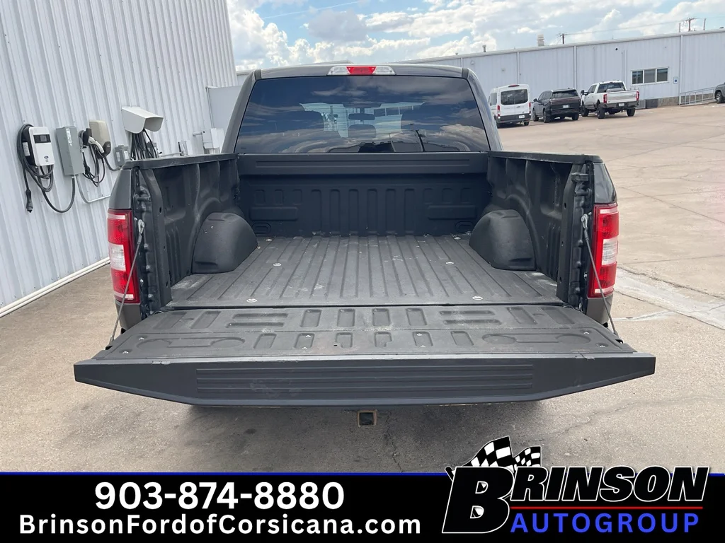 Used 2019 Magnetic Metallic Ford XL image 10