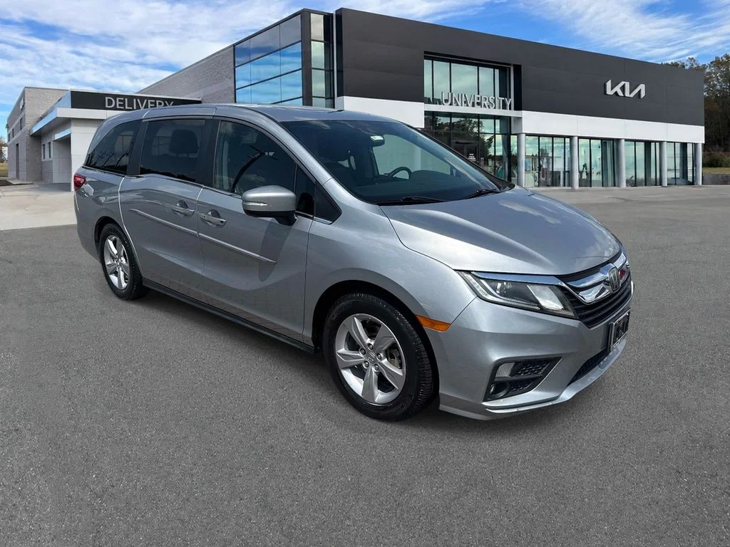 Used 2020  Honda EX-L image 1