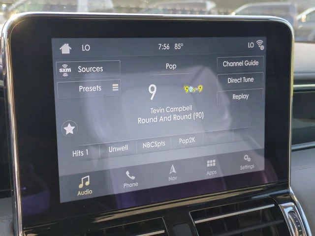 Used 2019 Black Lincoln Reserve image 21