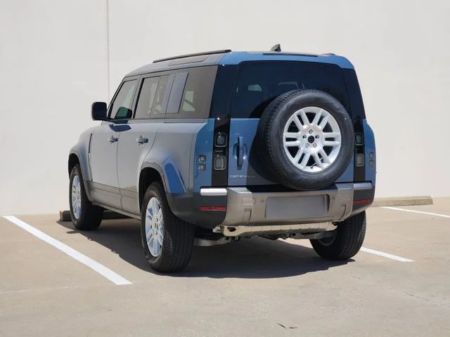 Used 2026 Blue Land Rover S image 5