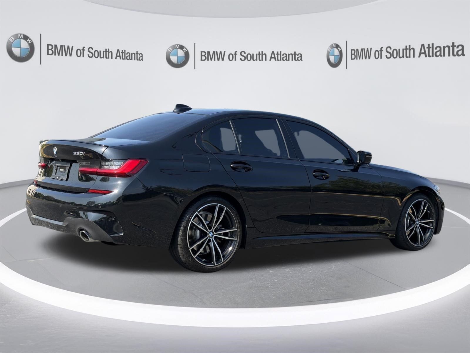 Used 2019 Black Sapphire Metallic BMW 330i image 27