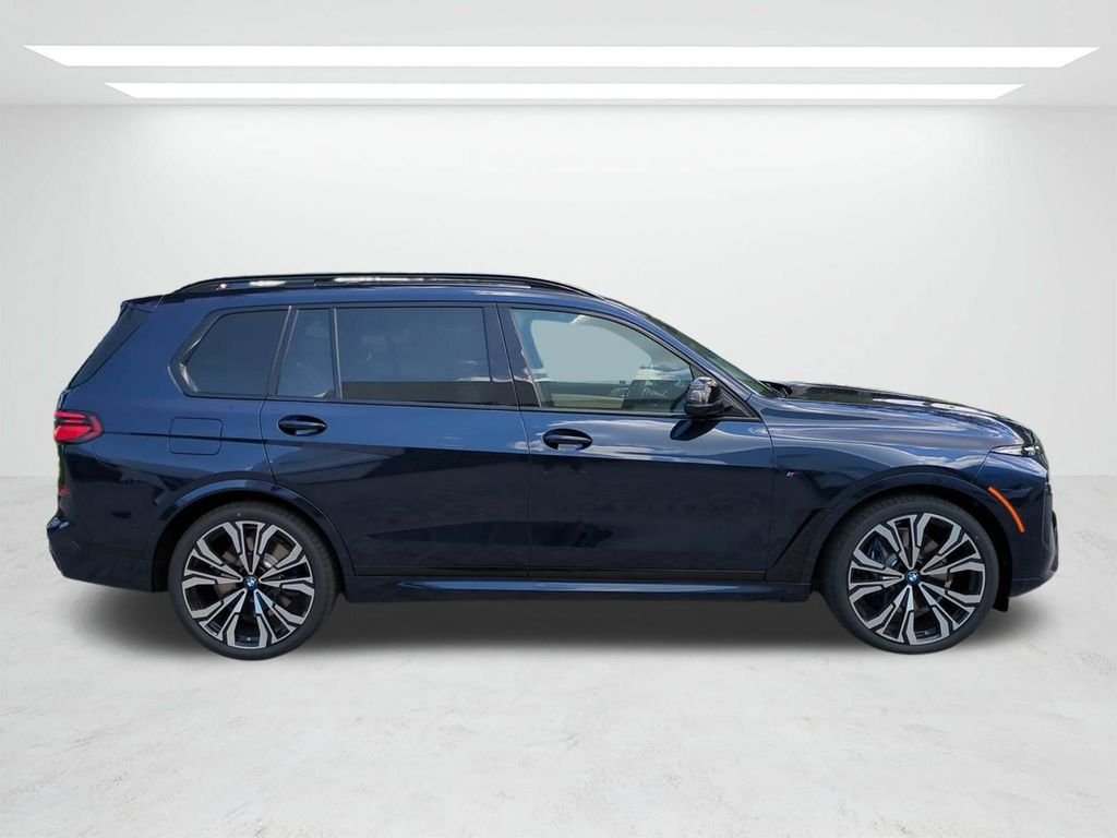 New 2027 BMW X7 M60i 4D Sport Utility in Naples #B27118 | Germain