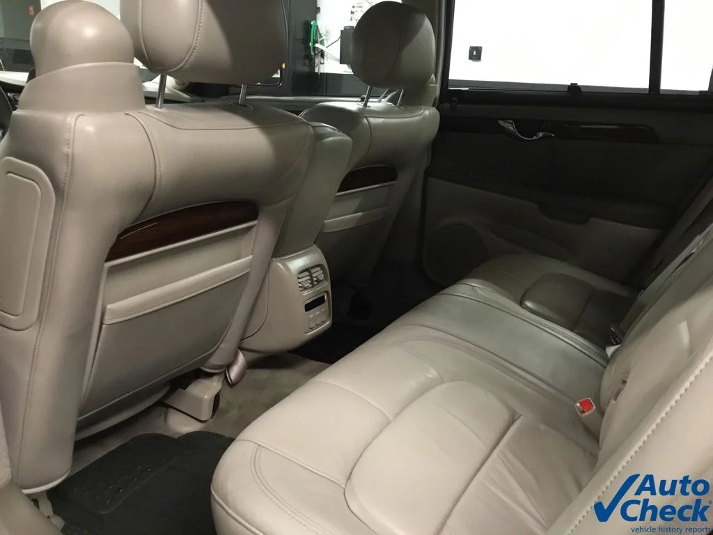 Used 2000 Red Cadillac DHS image 28