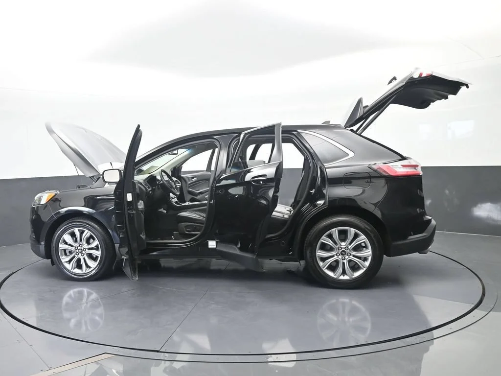 Used 2024 Black Ford Titanium image 77