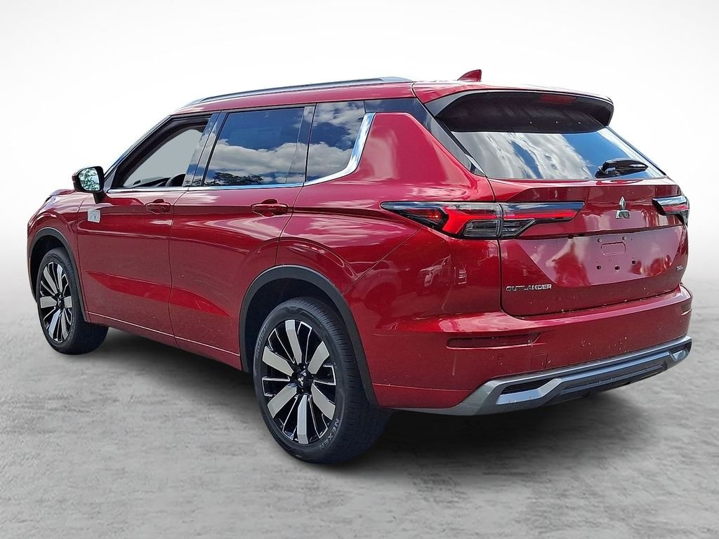New 2026 Red Mitsubishi SEL image 3